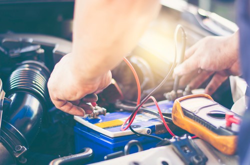 How To Safely Jump-Start Your Car When the Battery Dies